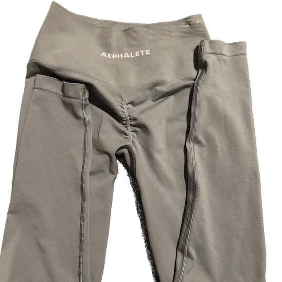 Everyday Core Mid Rise Legging - Mist – , - Picture 6 of 7